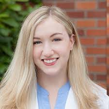 Sarah Goble's Instagram, Twitter & Facebook