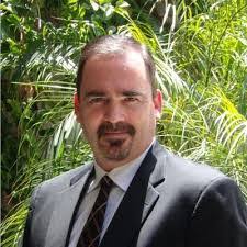 Lisa Neller's Instagram, Twitter & Facebook