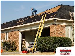 How much does it cost to replace a roof on a 2500 square foot house? Should You Replace Your Roof Before Selling Your House