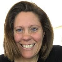 Kristine Yates's Instagram, Twitter & Facebook