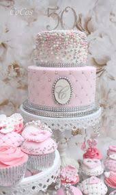 Glamorous Birthday Cakes For 40 Year Old Woman I Always Get Excited About Making Cakes With Matching Cupcakes This Was For A Birthday Cake For Women Elegant Elegant Birthday Cakes Birthday Cakes For Women