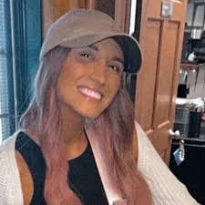 Jennifer Spano's Instagram, Twitter & Facebook