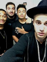 Julia Ferrier (@ferrier_julia)