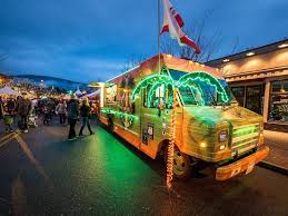 A restaurant beside the ocean. Best Fish Tacos In Kelowna Review Of Surf Side California Street Food Kelowna Canada Tripadvisor