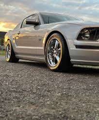 2005 mustang 23,400 original miles thinking of selling this beautiful ride 