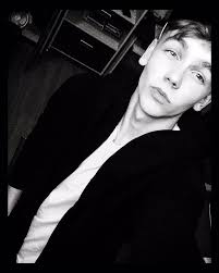 Foto k tématu Timmy White