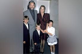 John ritter was an american actor and comedian. John Ritter S Daughter Carly Ritter Biography Net Worth Husband Wedding Family Ebiographypost