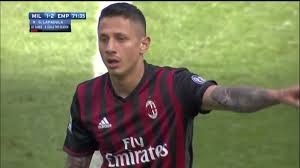 A fresh, ethnic, glamour collection with many fringes. Video Gianluca Lapadula Anoto Golazo En Derrota Del Milan Con Empoli Rpp Noticias