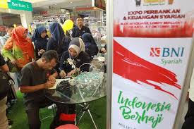 Cara top up dana lewat bsi mobile atau bank syariah indonesia saat ini baru bisa melalui transfer antar bank. 5 Berita Terpopuler Finansial Misteri Di Balik Spekulasi Penjualan Bank Permata Tanda Tanya Nasib Bitcoin 2019 Finansial Bisnis Com