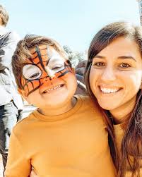 Dear Members, Here's the Preview for books coming up today (24.5.2023) at  1.00 pm. Posting one of my favorite handpicked kids books. You may Pre-book  your favourites now. Do spread the book