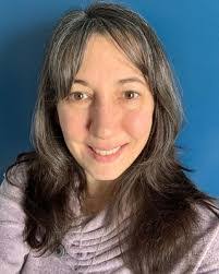 Jennifer Ewald's Instagram, Twitter & Facebook