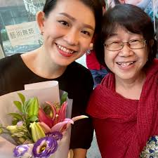 谢谢孙老师，谢谢您的鼓励🫶🏻 您总是那么温柔，那么的和蔼可亲🌹 我们会继续为戏剧努力❤️