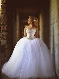 Check spelling or type a new query. Duchesse Linie Herzausschnitt Hof Schleppe Armellos Tull Brautkleid Lucky Dressy