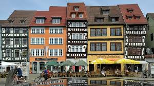 Erfurt is the capital of the free state of thuringia, germany. Erfurt Eine Stadt Bluht Auf