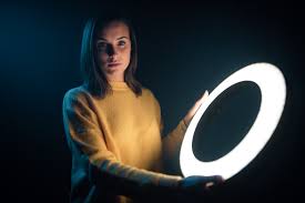 Portraits With An Led Ring Light Great Lighting Easy To Carry And Lots Of Fun Learn Photography By Zoner Photo Studio