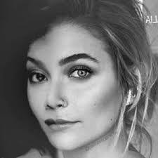 Latoya Paris's Instagram, Twitter & Facebook