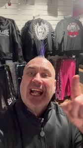 When you pop into Moondrop-Amsterdam and your song comes on. 100% Hardcore  Respect!!! #Gabber #Hakkuh #GEEspect #PositivianVibes #RobGEE