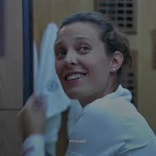 Dana Gilmore's Instagram, Twitter & Facebook