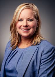 Angela Lanning's Instagram, Twitter & Facebook