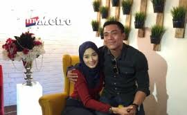 Fitri haris dan siti wajihah bercerai. Fitri Haris Ambil Pengurus Sendiri Jadi Isteri