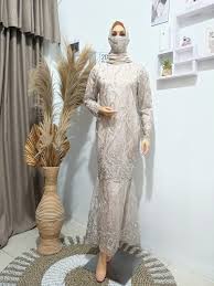Model baju duyung pesta, model baju duyung 2021, model baju gamis duyung 30 model baju gamis duyung kekinian fashion modern dan. Jual Kebaya Duyung Modern 2020 Terbaru Lazada Co Id