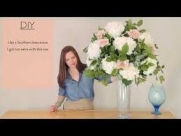 Diy Tall Stemless Centerpiece By Flower Moxie Super Fast Tutorial Youtube Flower Centerpieces Wedding Wedding Floral Centerpieces Flower Arrangements Diy
