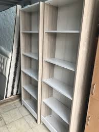 Diğer raf modelleri ise metal duvar rafı ve ahşap duvar rafı olarak fazlasıyla tercih edilen modeller arasındadır. 2 El Kitaplik Raf Eski Esya Pazari Ankara