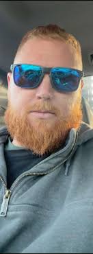 if u ain't Eating a girl from Dayton, ur dating a girl from Eaton" moved to  CA for a while (back now😂) met a guy whose last name was dayton and he