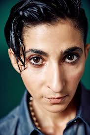 Alba Flores: "La sociedad te perdona ser corrupto y cometer genocidios,  pero no perdona que hayas abusado de las drogas porque ya eres un yonqui"