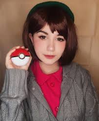 Trainer Gloria cosplay : r/pokemon