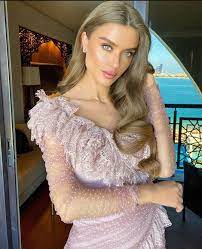 i love fashion and beauty on instagram كتلة جمال متجر ج مان فساتين ناعمه سهرات 200 250 280 ريال n fashion luxury fashion dresses