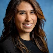 Araceli Araujo's Instagram, Twitter & Facebook