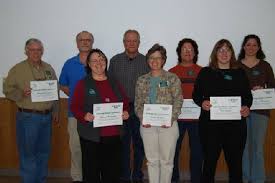 Locals earn master gardener status