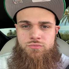 Eagles fan mocks giants fan after game