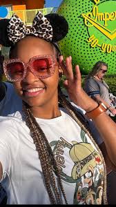 Larry Thomas (@JMM4L) • Facebook