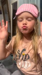 Not enough coffee for this Monday I'm having 😜 I'm gonna need to drink it  all day!!