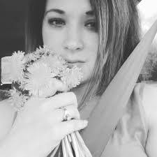 Ruth Centeno's Instagram, Twitter & Facebook