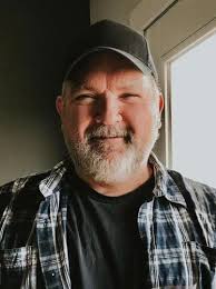 Randy Burks's Instagram, Twitter & Facebook