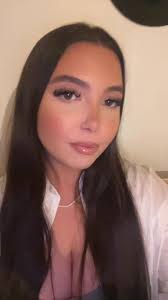 Charlotte Needham (@charlotteneedhamm)