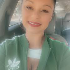 Justina Slim Williams