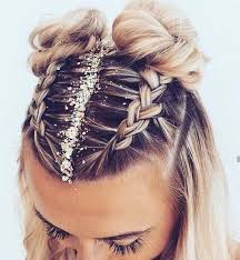 They are incredibly practical for securing your hair, especially short hair around your face. 12 Classy French Braid Styles To Rock With Short Hair