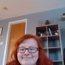 Elizabeth Schoonover's Instagram, Twitter & Facebook