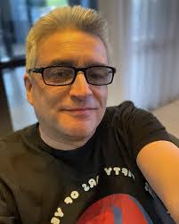 Fred Barringer's Instagram, Twitter & Facebook