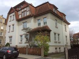 Die nähe zum löbauer berg, dem herrmannbad, dem landesgartenschaugelände und die vielen rad. 2 Zimmer Wohnung Zum Verkauf 02708 Lobau Gorlitz Kreis Mapio Net