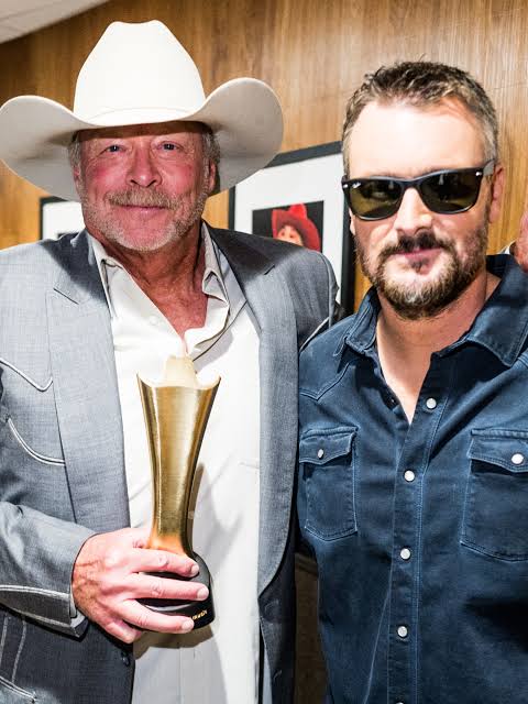 Eric Church Honors Alan Jackson at ACM Awards
