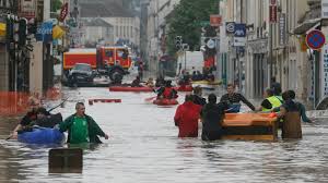 The floods have disrupted road and rail transport in western germany. Deaths Reported As Flash Floods Hit France Germany And Austria Euractiv Com
