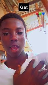 Doris Asante's Instagram, Twitter & Facebook