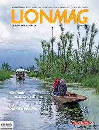 Hal tersebut bisatergambarkan karena nia sering menggunakan kaos ketat dan celana pendek jika ke warung atau toko disekitar lingkungan rumahnya. Lionmag Agustus 2018 By Bentang Media Nusantara Issuu