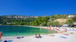 Der strand bacvice in split gehört wohl zu den am meisten besuchten sandstränden in kroatien, denn er liegt nur wenige minuten zu fuß von der historischen altstadt von split entfernt. Ferienwohnung Split Hr Ferienhauser Mehr Fewo Direkt