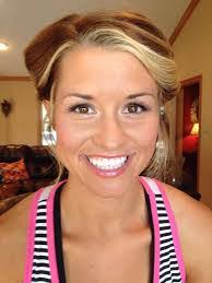 Lisa Nowaczyk's Instagram, Twitter & Facebook